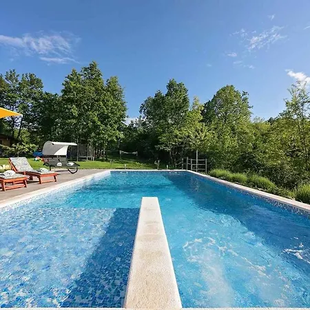 Holiday home Fi&lu Santalezi